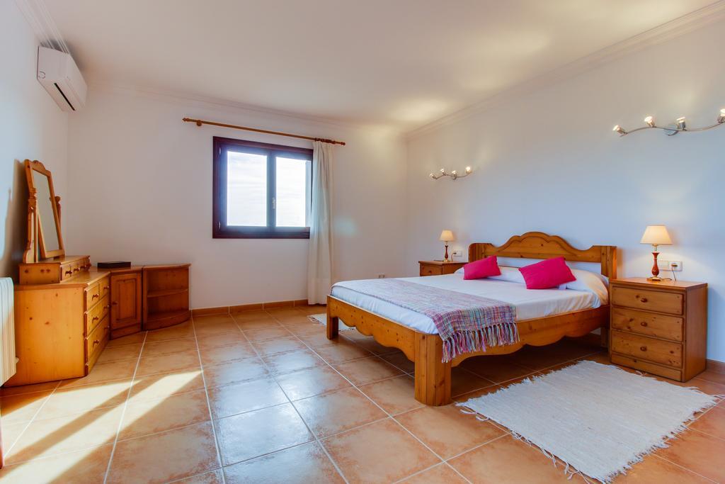 Villa Son Gili Льюбі Екстер'єр фото